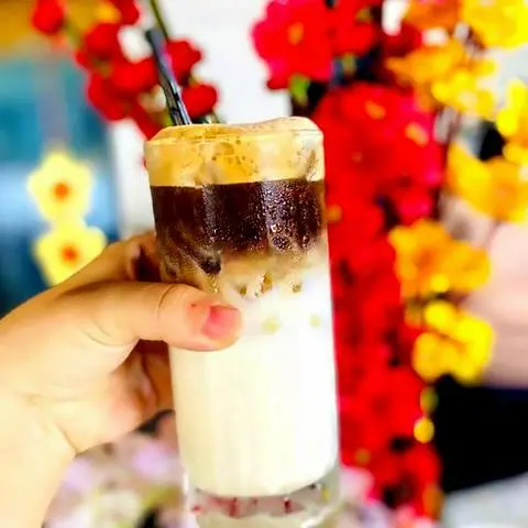 Hình ảnh Sữa tươi cà phê ly lớn