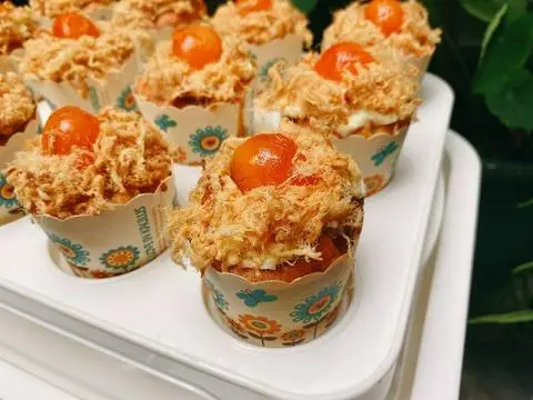 Hình ảnh Bông Lan Trứng Muối 6 Ly