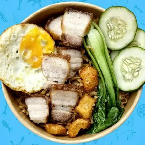Hình ảnh Mì Trộn Ba Rọi Chiên + Ốp La