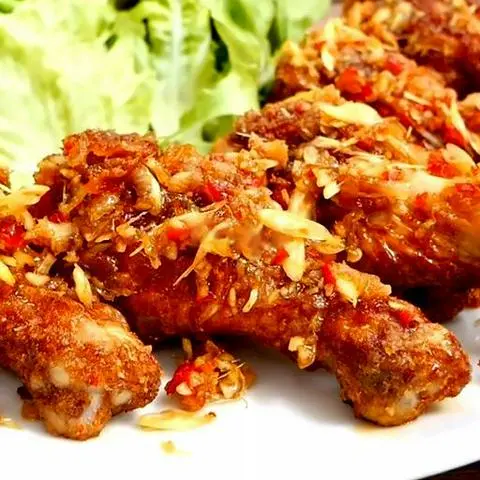 Hình ảnh Gà  Chiên Nước Mắm Thêm