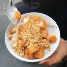 Hình ảnh Cháo sườn sụn + quẩy