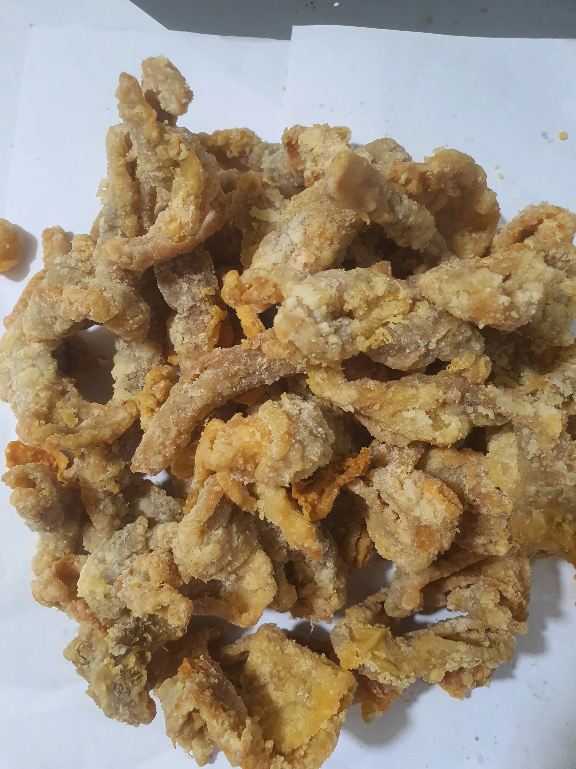 Hình ảnh Sụn gà lắc kèm khoai tây 