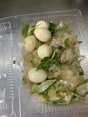 Hình ảnh Bánh Tráng Mỡ Hành Trứng Cút