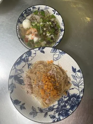 Hình ảnh Hủ tiếu thập cẩm khô