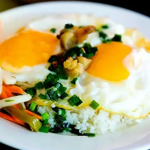 Hình ảnh Cơm tấm ốp la
