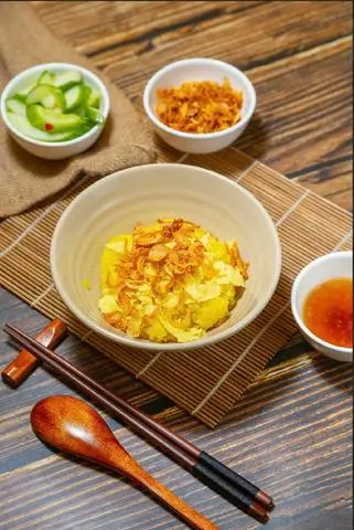 Hình ảnh Xôi xéo hành phi , đậu xanh 