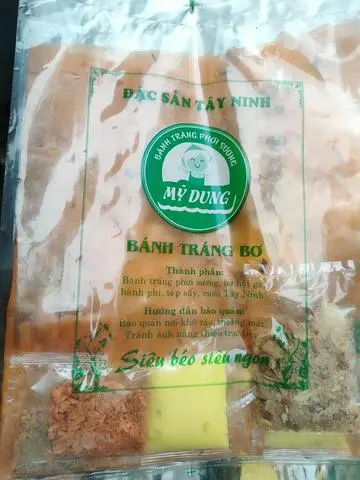 Hình ảnh Bánh tráng cuộn bơ ( khách tự cuộn ạ )