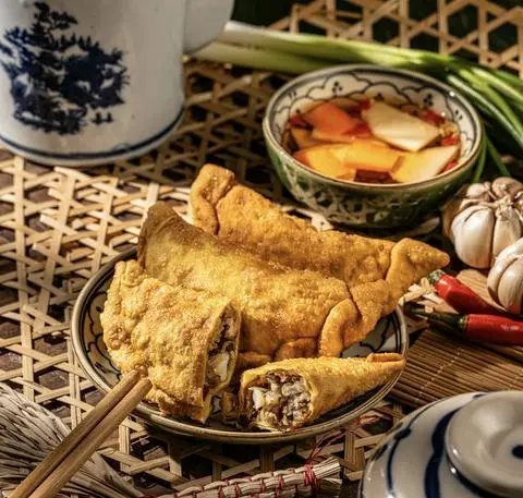 Hình ảnh Bánh gối Hà Nội (2cái)