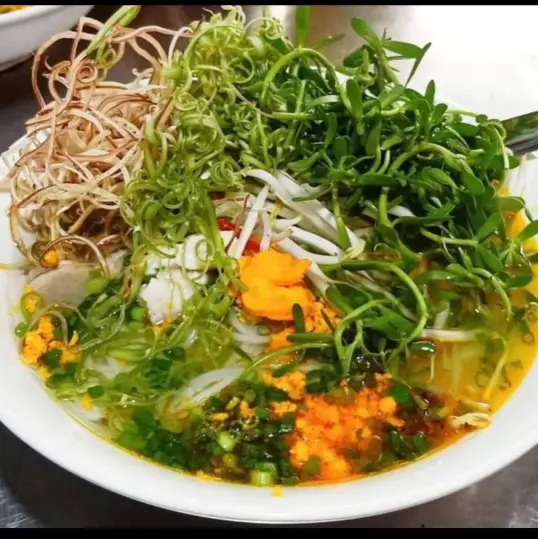 Hình ảnh Bún - kèm dụng cụ ăn uống