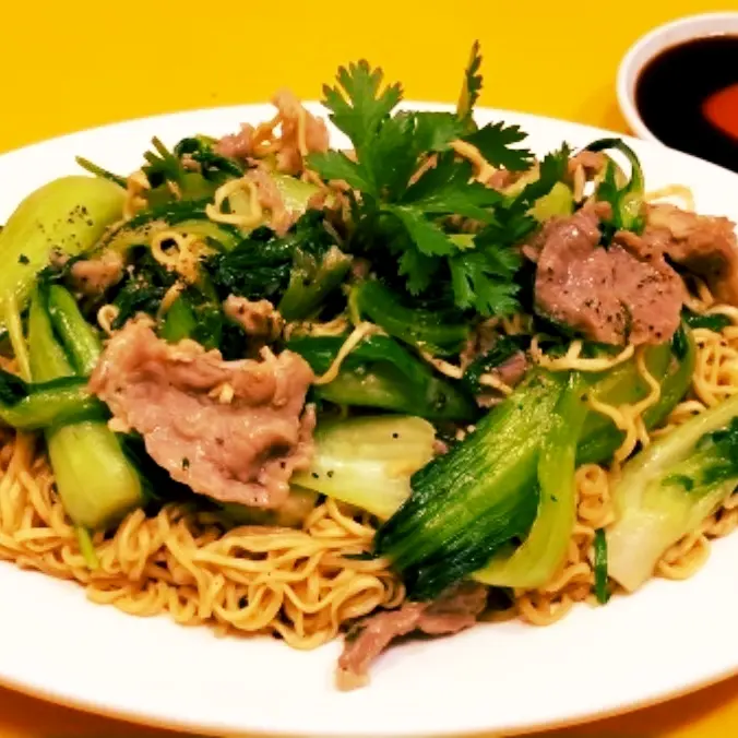 Hình ảnh Mì gói xào bò