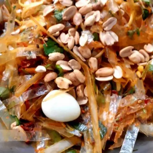 Hình ảnh Bánh tráng trộn mặn
