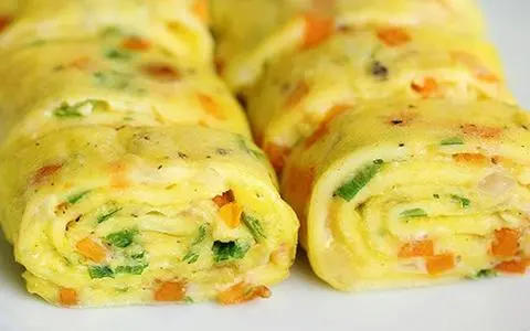 Hình ảnh Cơm Chiên Trứng Cuộn