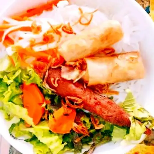 Hình ảnh Bún nem nướng chay