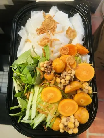 Hình ảnh Bánh ướt trứng non