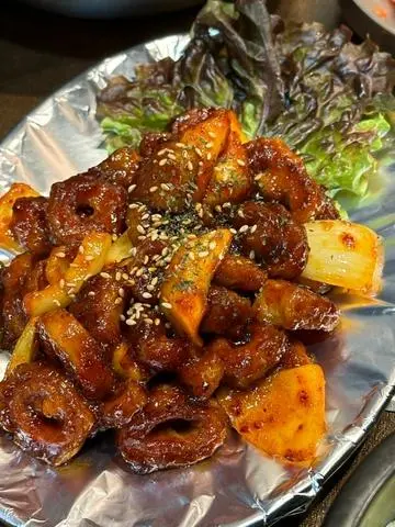 Hình ảnh Lòng xào sốt