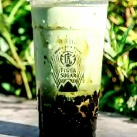 Hình ảnh Đường nâu matcha sữa