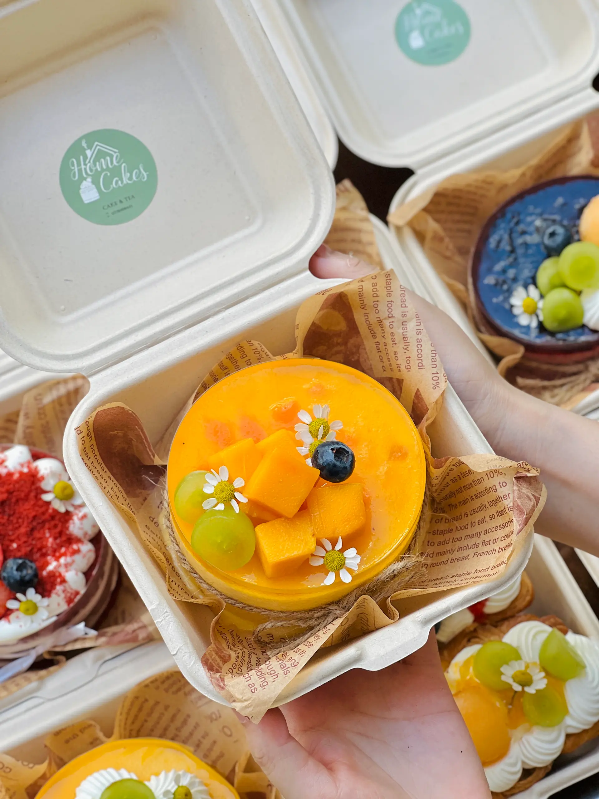 Hình ảnh Mousse xoài 9cm hộp bã mía