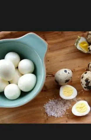 Hình ảnh Trứng Cút Thêm