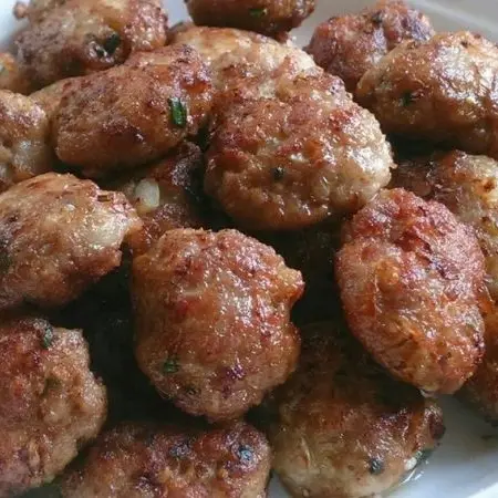 Hình ảnh thịt viên thêm