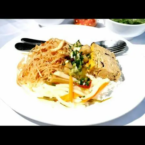 Hình ảnh cơm tấm bì-chả
