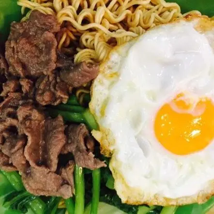 Hình ảnh Mì Xào Bò Trứng