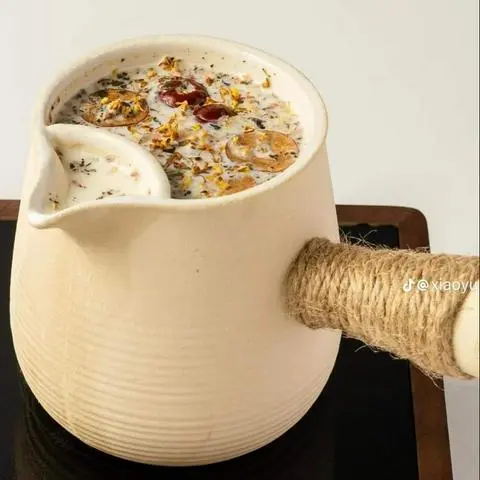 Hình ảnh Trà Sữa Nướng Đất Nung Vân Nam Quế Hoa