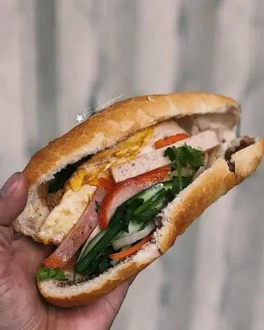 Hình ảnh Bánh mì thịt chả