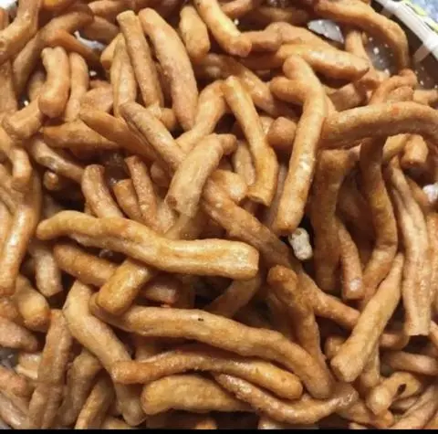 Hình ảnh Bánh đũa que cay _150gr