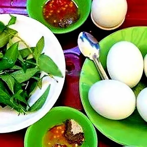 Hình ảnh Hột vịt lộn luộc - 2 trứng - phần