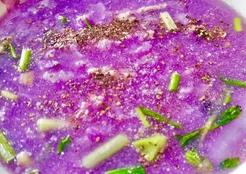 Hình ảnh Canh khoai mỡ thịt bầm