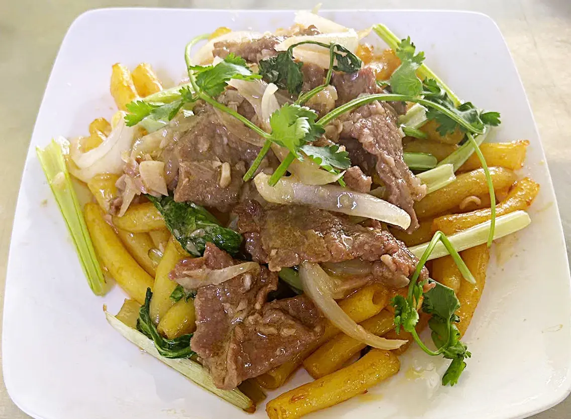 Hình ảnh Nui Xào Bò