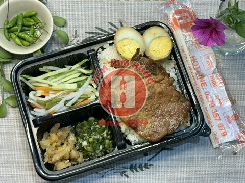 Hình ảnh Combo 4 - Cơm sườn trứng kho