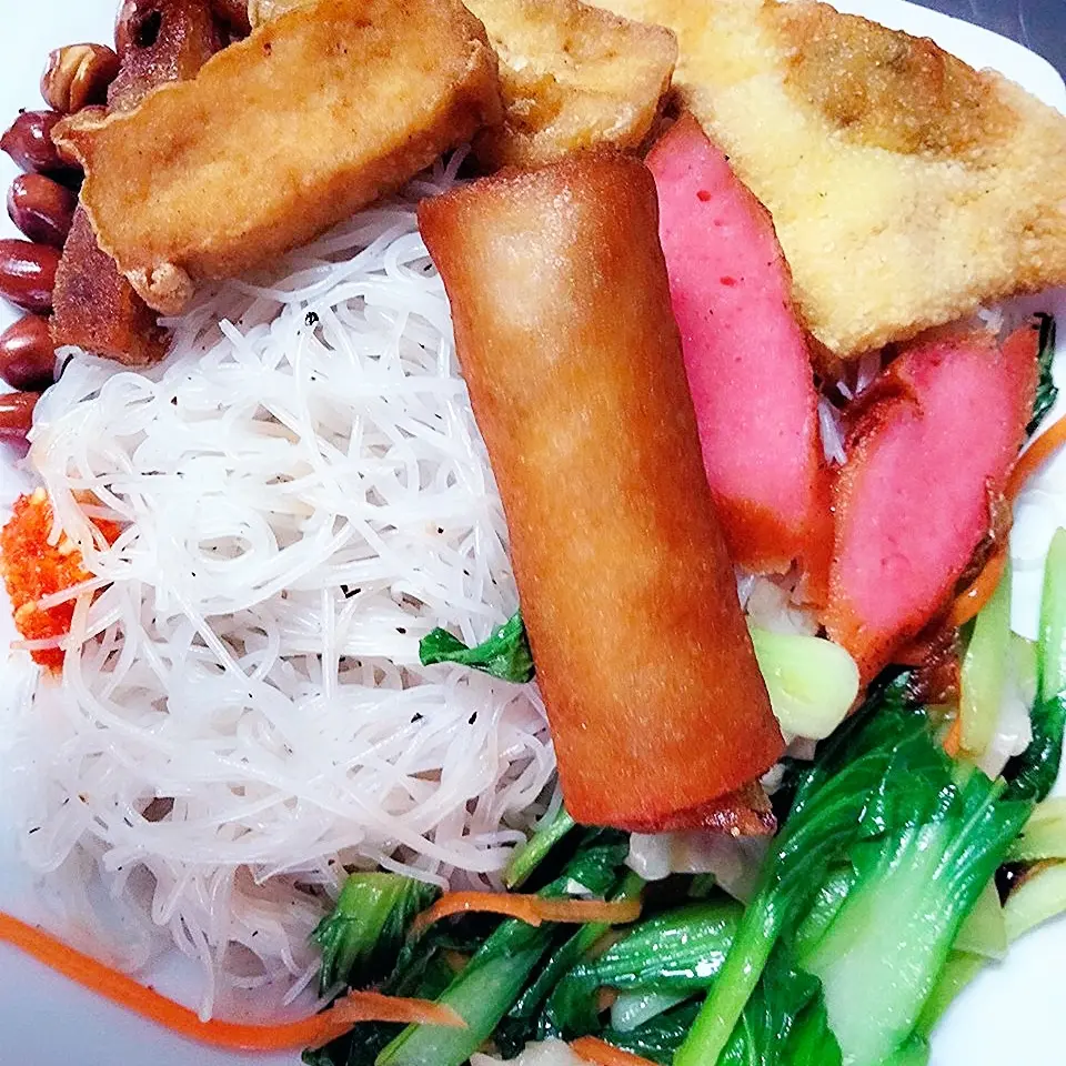 Hình ảnh Bún xào chay