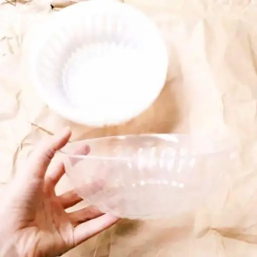 Hình ảnh Tô muỗng nhựa