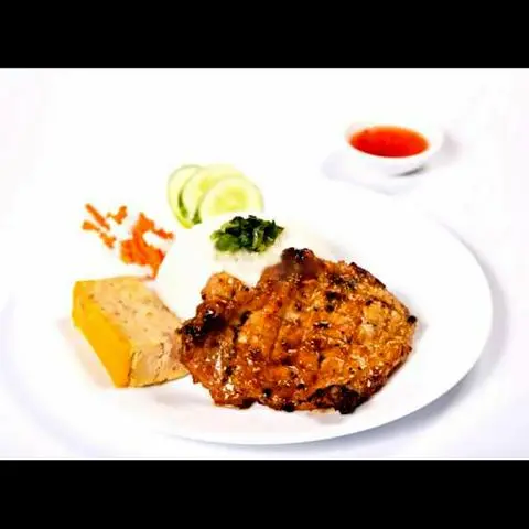 Hình ảnh cơm tấm sườn-chả