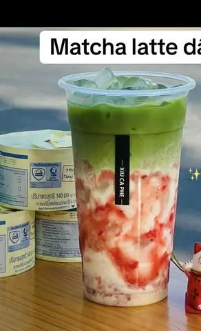 Hình ảnh matcha latte dâu tây