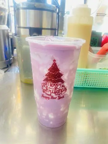 Hình ảnh Latte Khoai Môn ly 700ml
