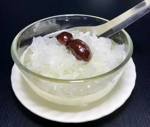 Hình ảnh Tuyết nhĩ táo đỏ
