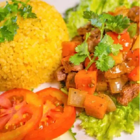 Hình ảnh CƠM CHIÊN BÒ LÚC LẮC 