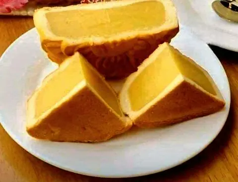 Hình ảnh 1 Bánh Đậu xanh chay thơm ngon 200gr