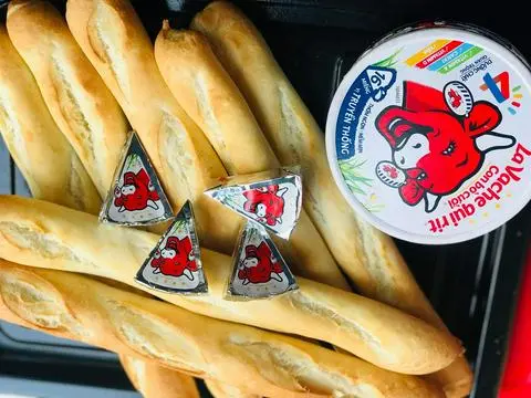 Hình ảnh Bánh Mì Que Phô Mai