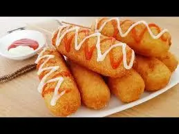 Hình ảnh Hog dog xúc xích phô mai 2 cây 