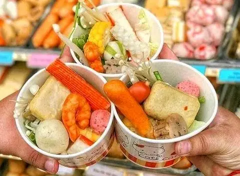 Hình ảnh Lẩu tô mix toping tự chọn 