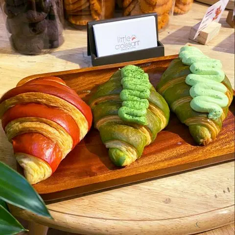 Hình ảnh Combo Croissant Kem Lài & Croissant Kem Matcha & Croissant Kem Dứa