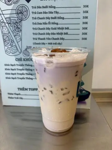 Hình ảnh Lục trà sữa khoai môn