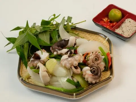 Hình ảnh Bạch tuộc hấp hành gừng