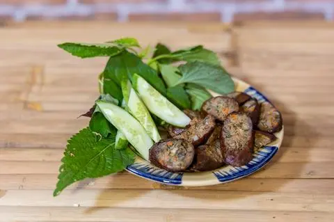 Hình ảnh Dồi Sụn Nướng