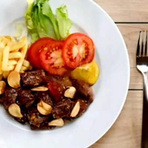 Hình ảnh Bò lúc lắc khoai