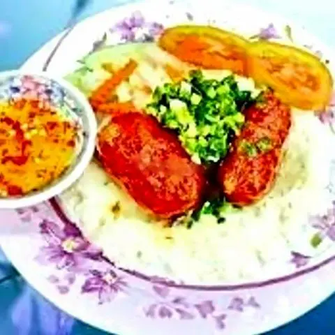 Hình ảnh Lạp xưởng