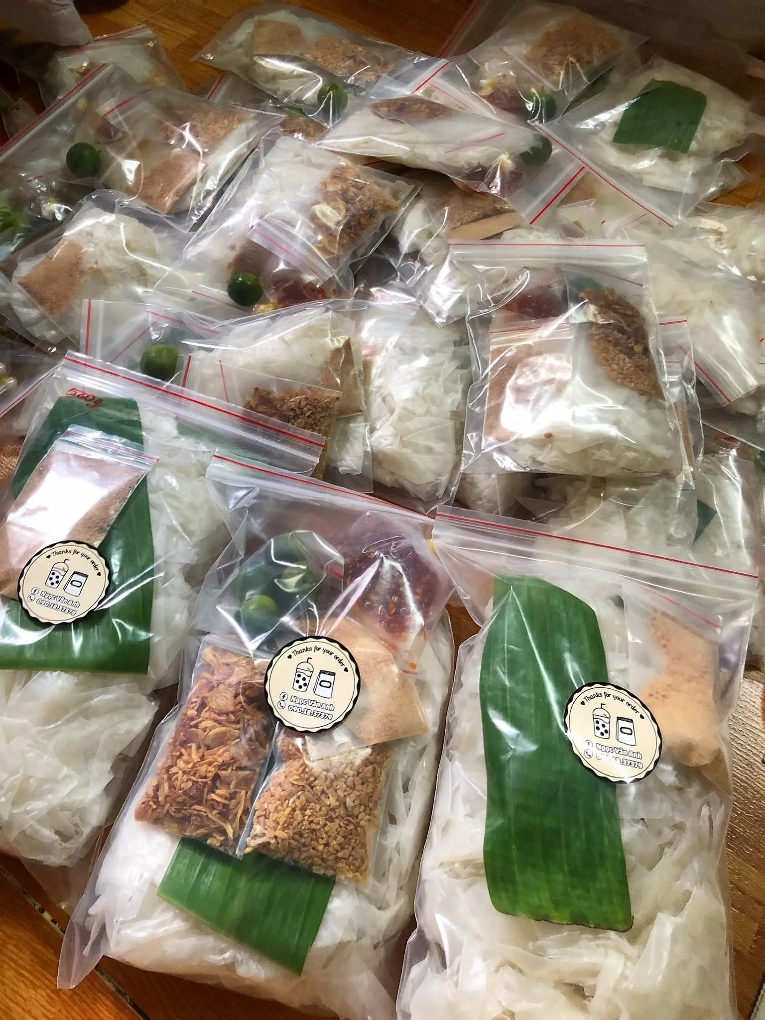 Hình ảnh Nửa ký PS + Muối + 100g Hành phi